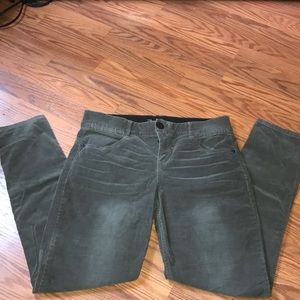 Maurices size 11/12, green stretchy corduroy pants